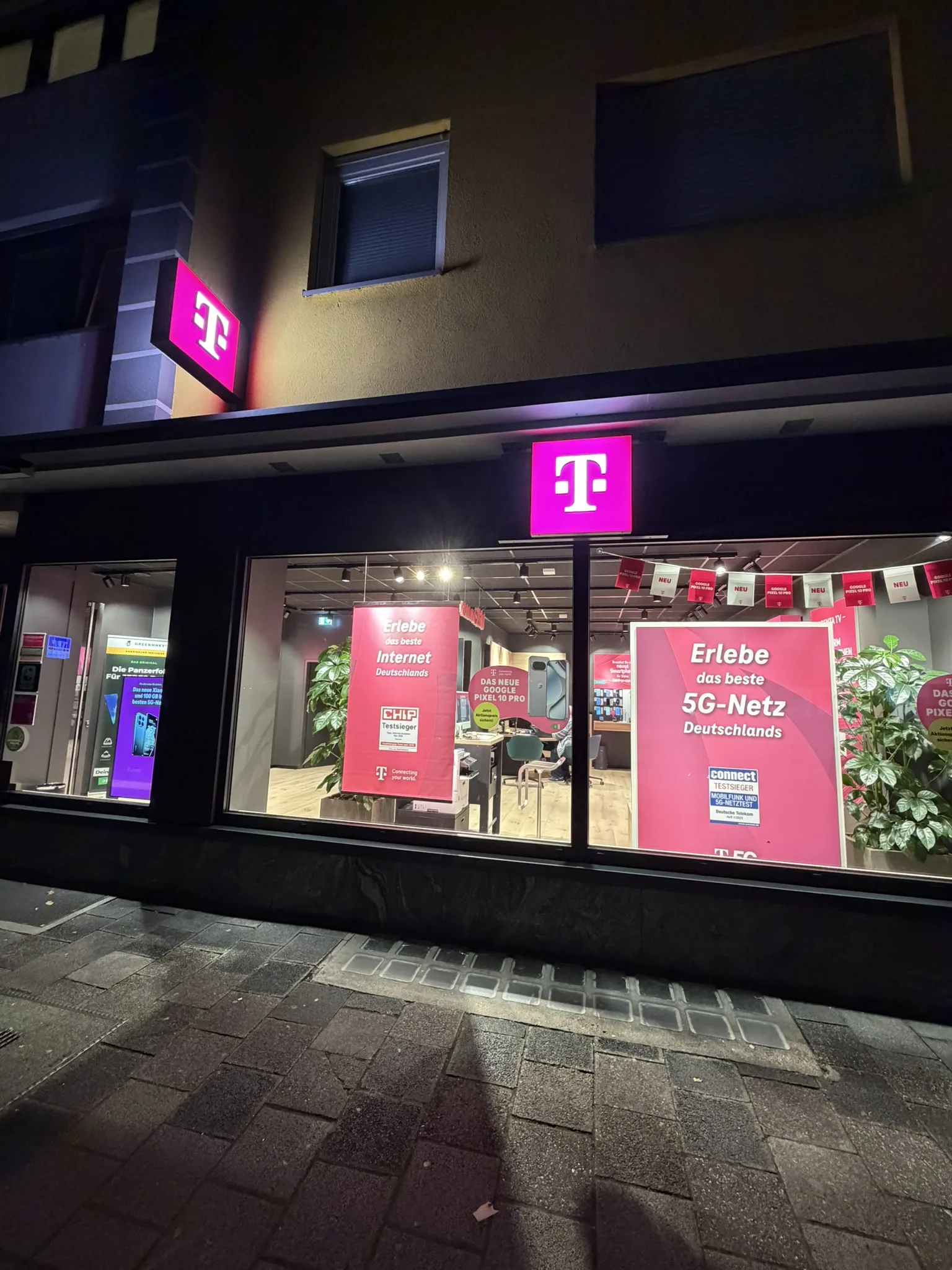 Telekom Shop Mühlheim am Main von außen